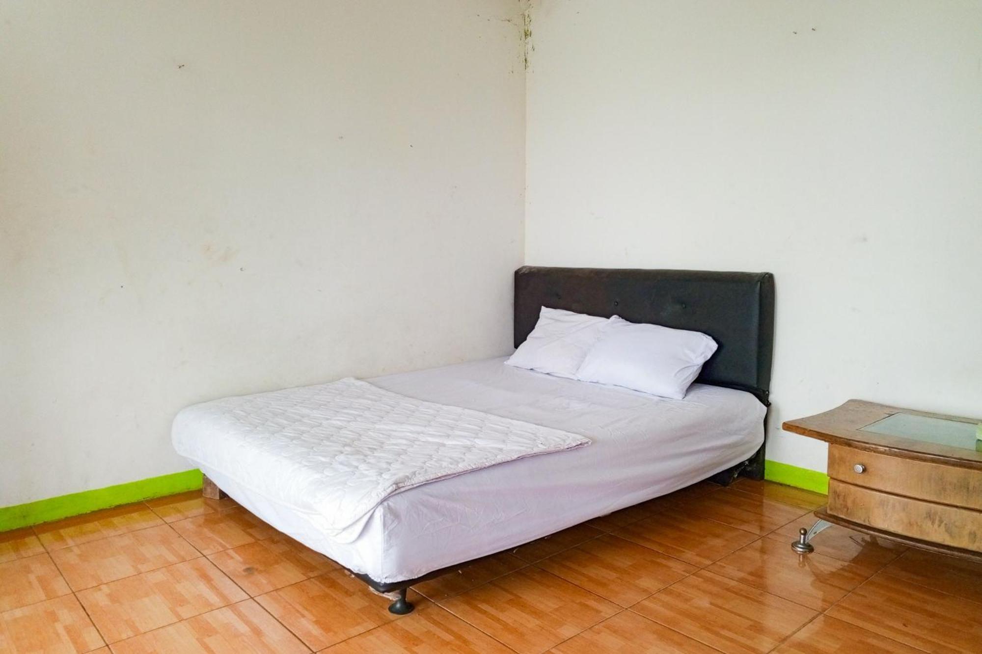 Villa Kampus Near Taman Safari Cisarua Puncak Redpartner Bogor Dış mekan fotoğraf