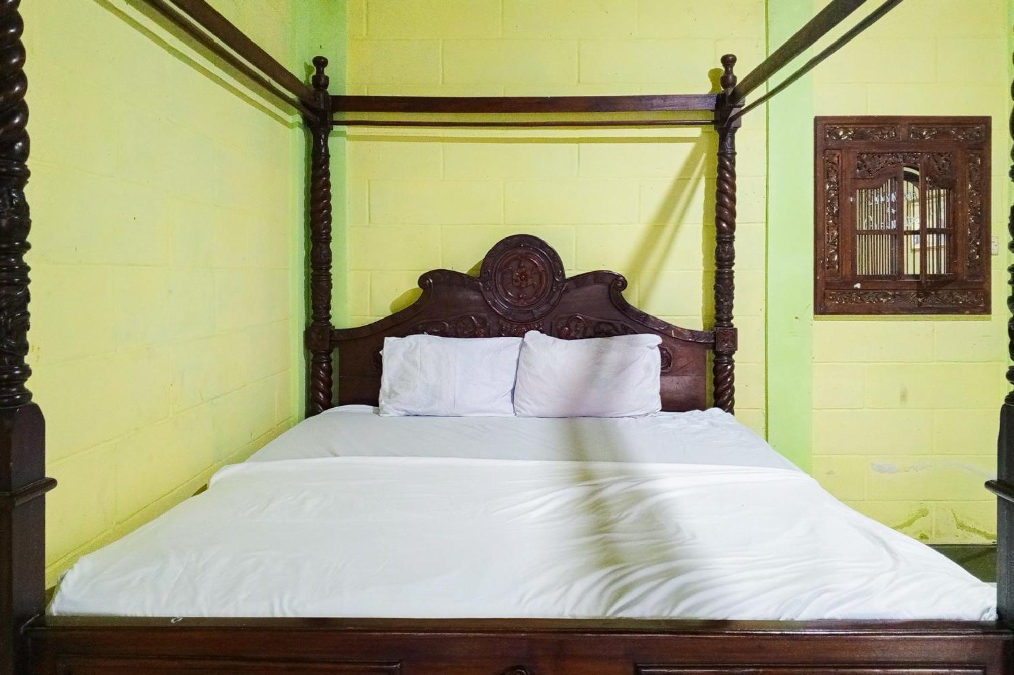 Villa Kampus Near Taman Safari Cisarua Puncak Redpartner Bogor Dış mekan fotoğraf
