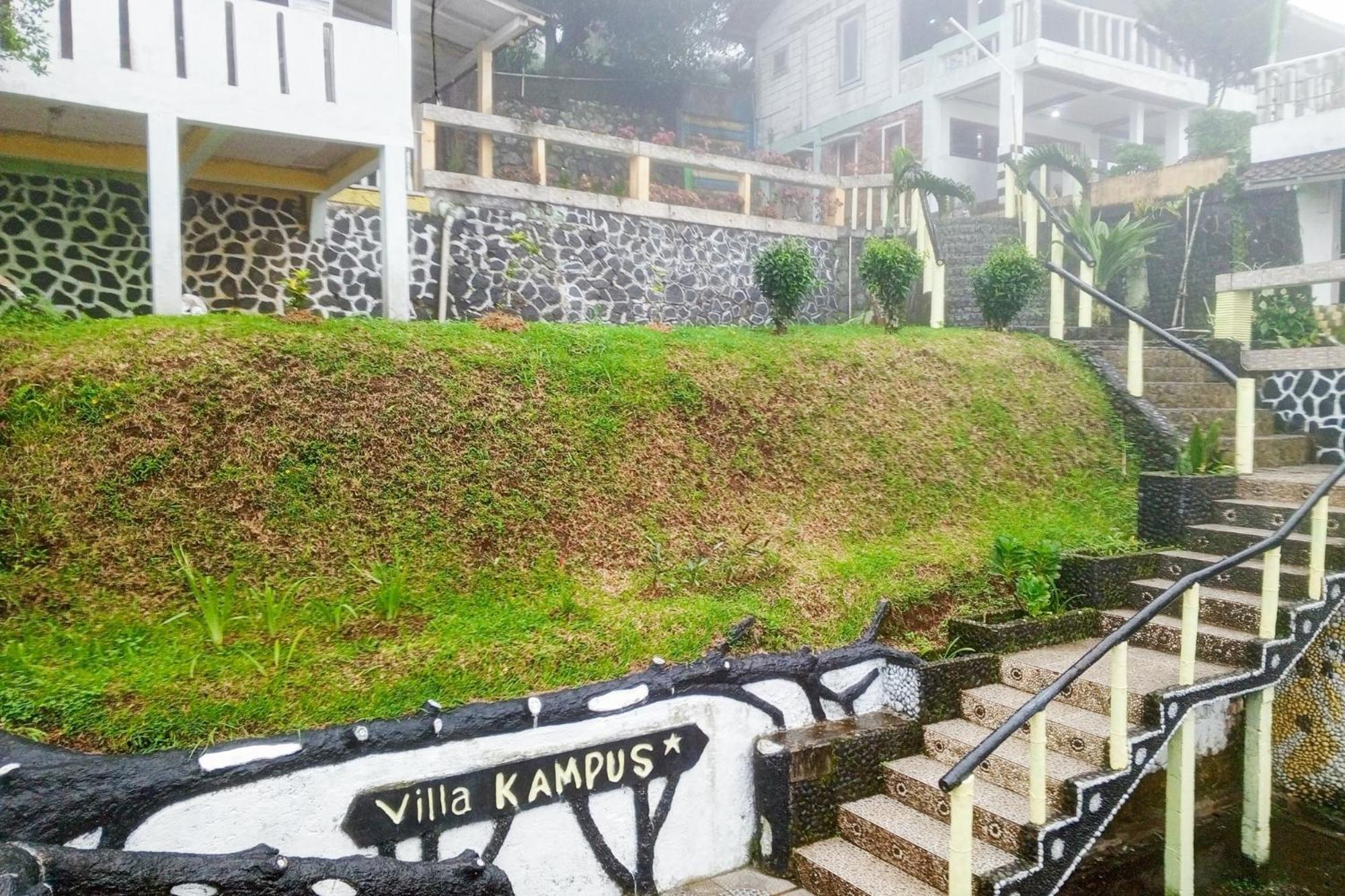 Villa Kampus Near Taman Safari Cisarua Puncak Redpartner Bogor Dış mekan fotoğraf