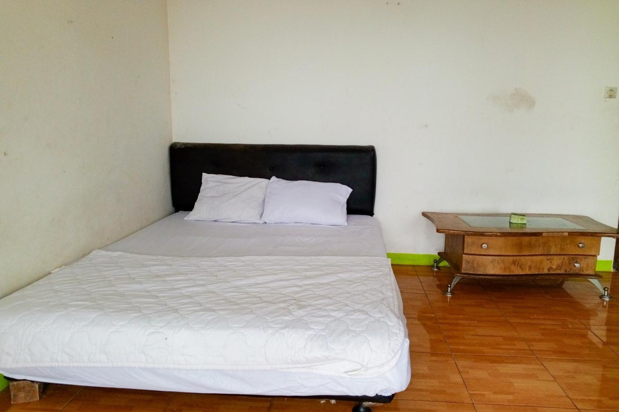 Villa Kampus Near Taman Safari Cisarua Puncak Redpartner Bogor Dış mekan fotoğraf