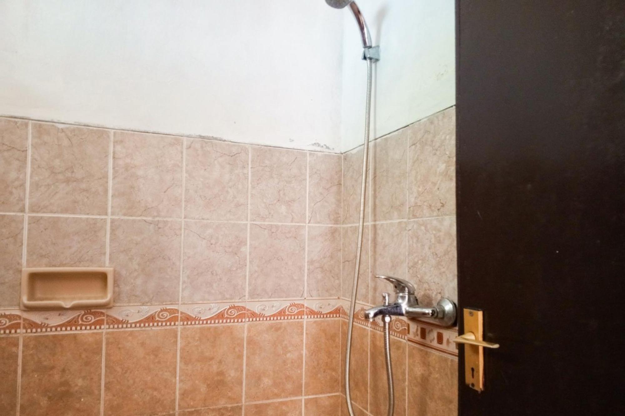 Villa Kampus Near Taman Safari Cisarua Puncak Redpartner Bogor Dış mekan fotoğraf